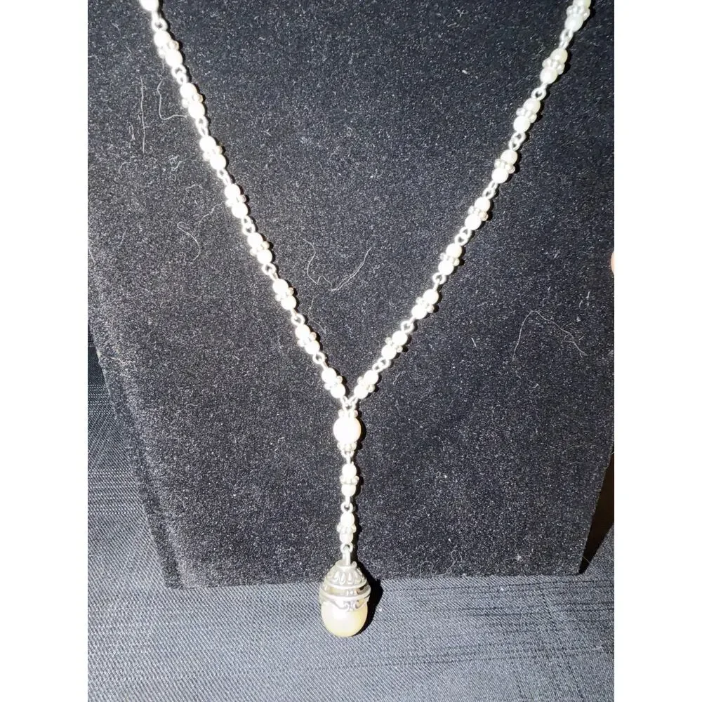 Glam Premier Designs Necklace Set in SilverTone with Pearls dangle earrings - Picture 3 of 9